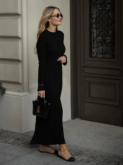 Pleated Knitted Maxi Dress